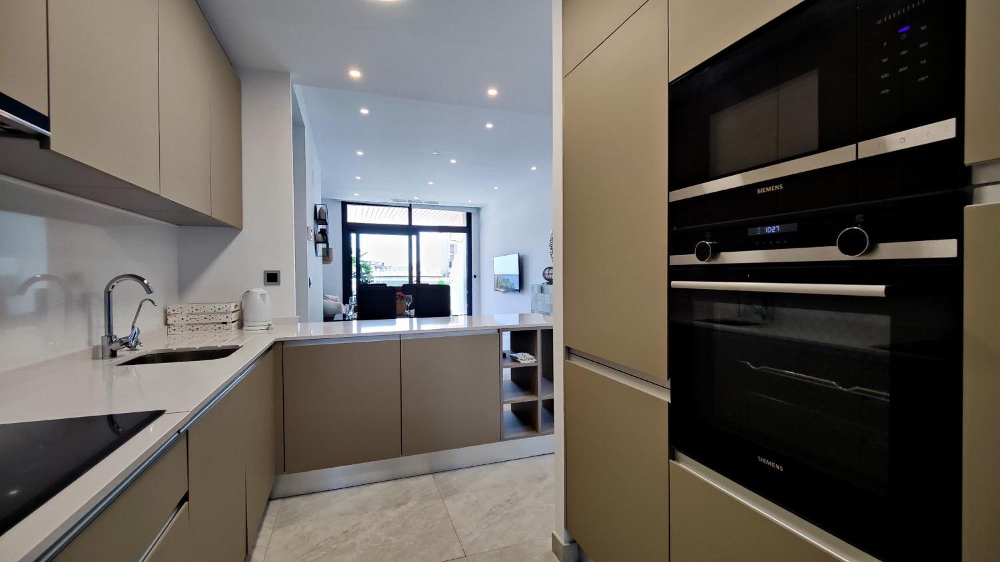 Sunset Waves Relax Apartment 베니돔 외부 사진